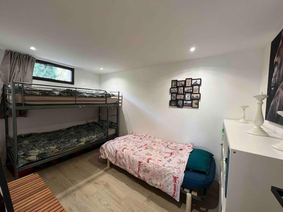 L'Escale Apartment Meyreuil Bagian luar foto
