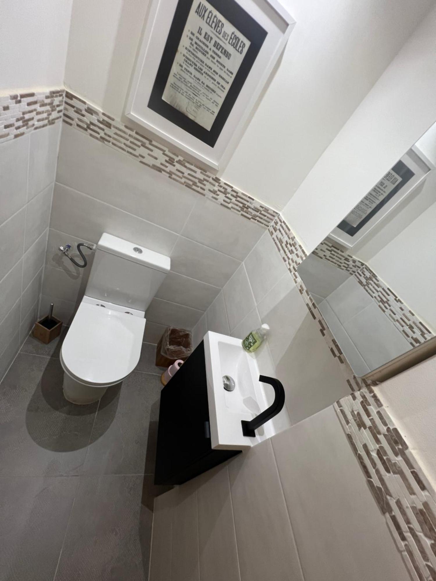 L'Escale Apartment Meyreuil Bagian luar foto