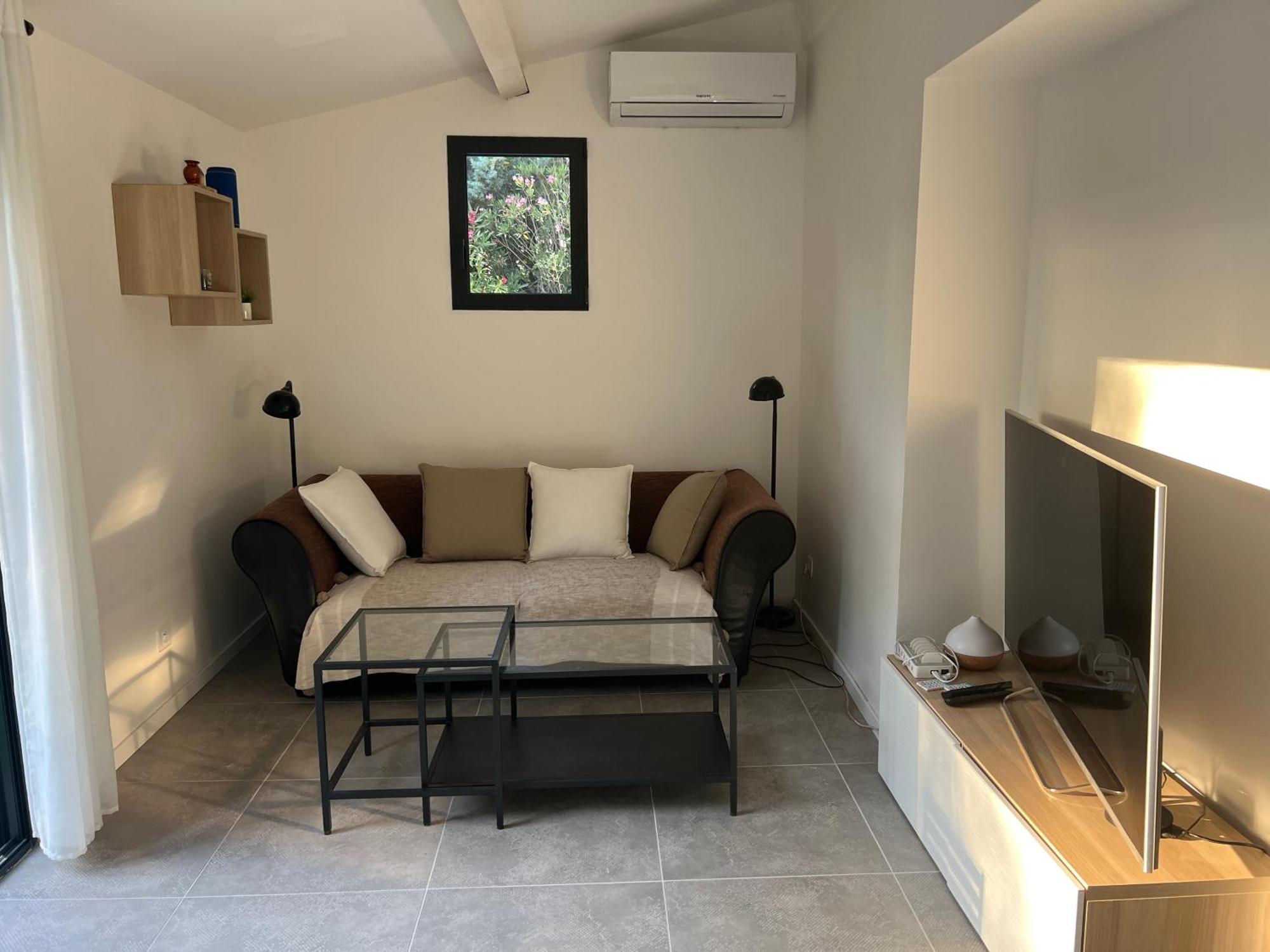 L'Escale Apartment Meyreuil Bagian luar foto